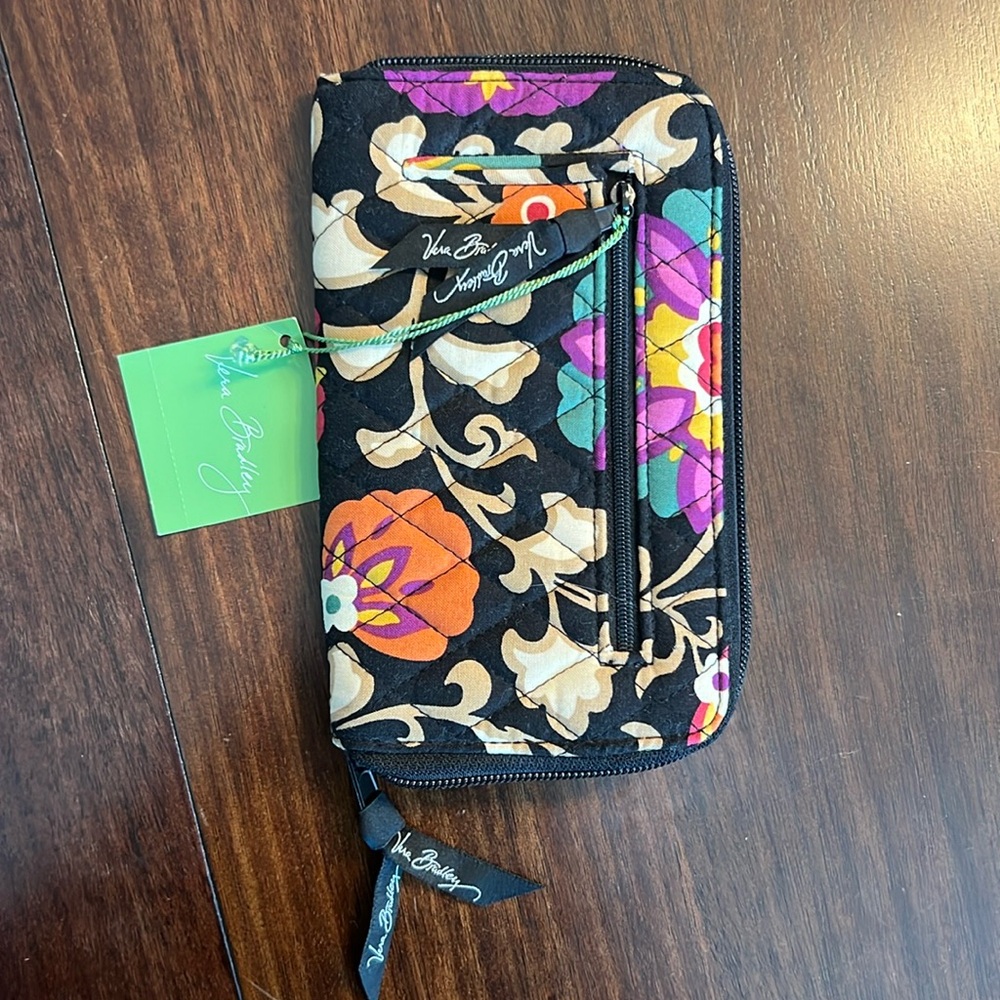 NWT Vera Bradley Zip Around Wallet